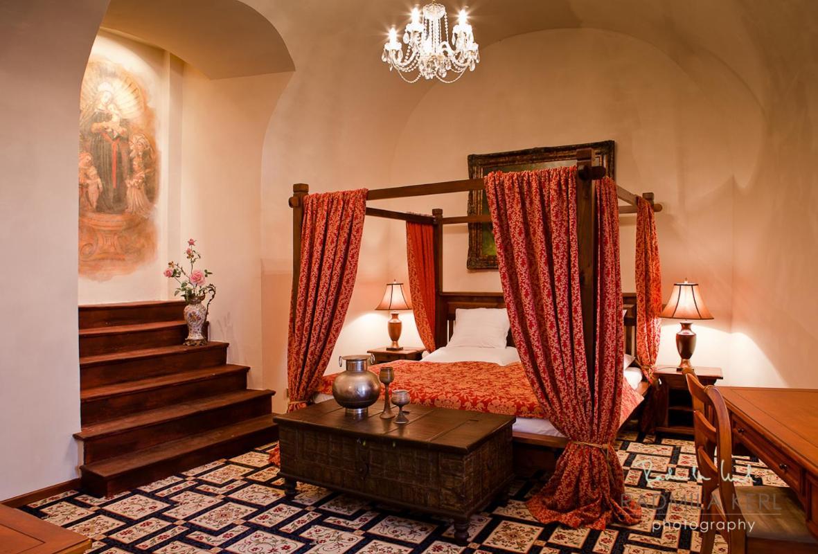 Chateau Zbiroh Екстериор снимка