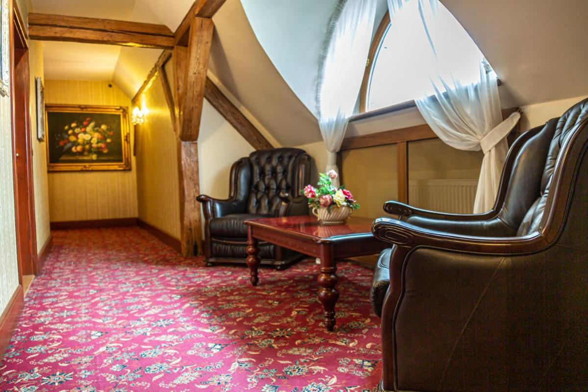 Chateau Zbiroh Екстериор снимка
