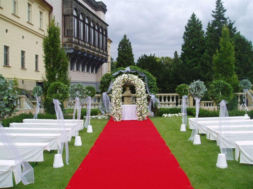 Chateau Zbiroh Екстериор снимка