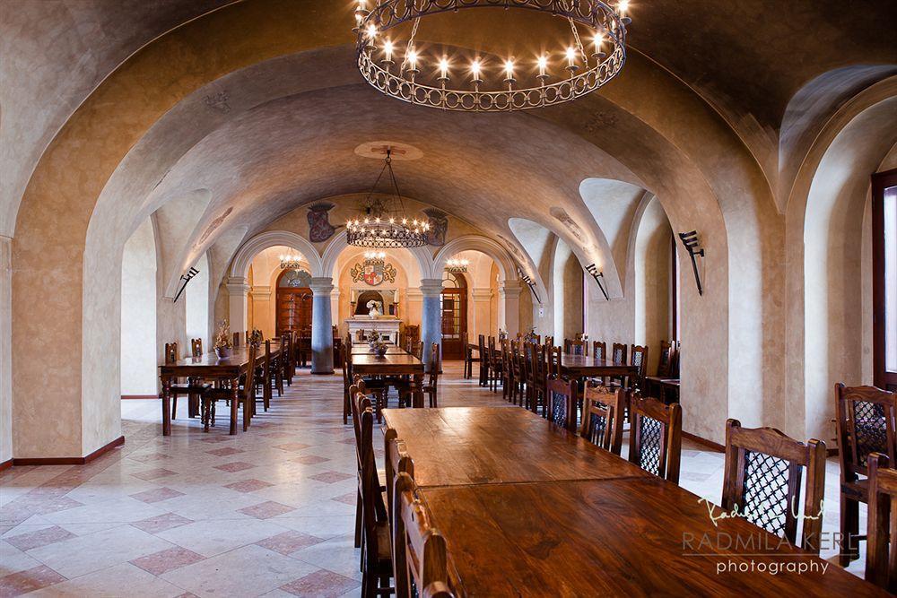 Chateau Zbiroh Екстериор снимка